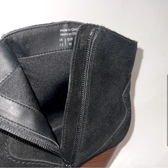 Aldo Booties - Picture 2 of 4